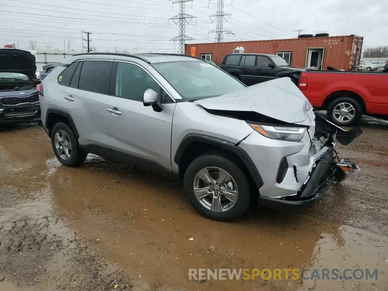 4 Photograph of a damaged car 4T3RWRFV2RU129914 TOYOTA RAV4 2024