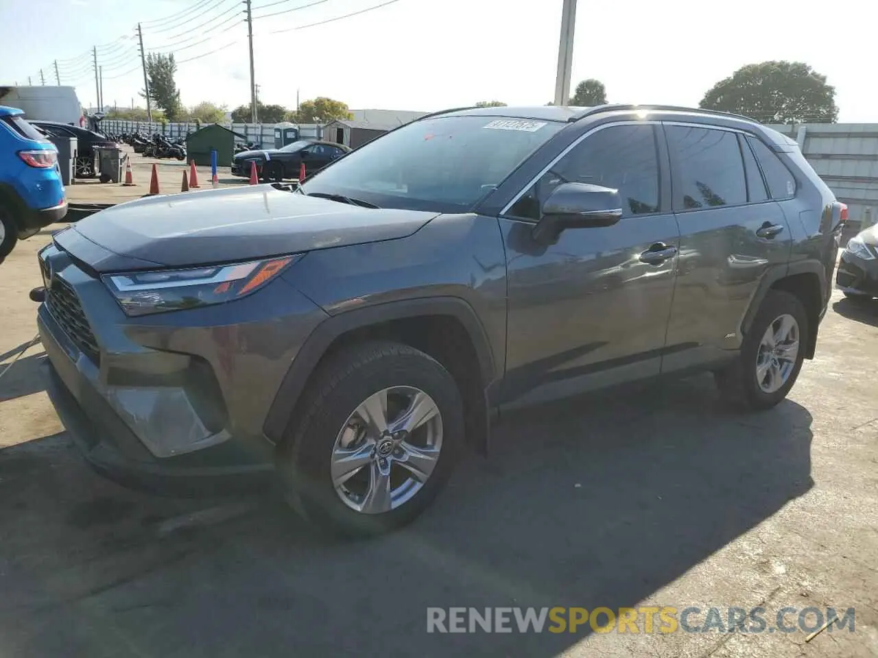 1 Photograph of a damaged car 4T3RWRFV4RU111351 TOYOTA RAV4 2024