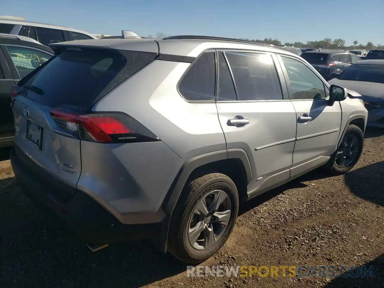 3 Photograph of a damaged car 4T3RWRFV4RU135620 TOYOTA RAV4 2024