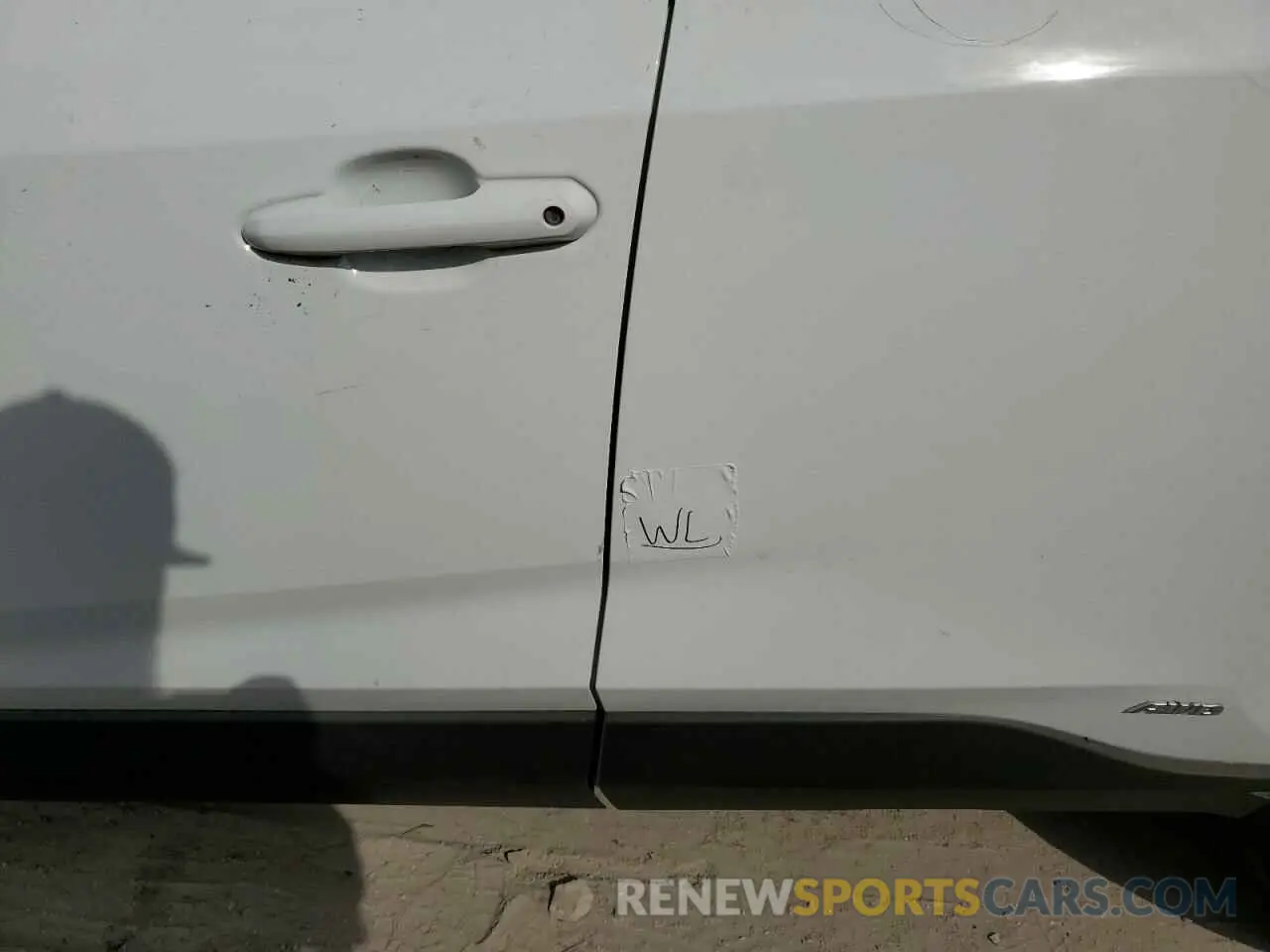 13 Photograph of a damaged car 4T3RWRFV4RU154829 TOYOTA RAV4 2024