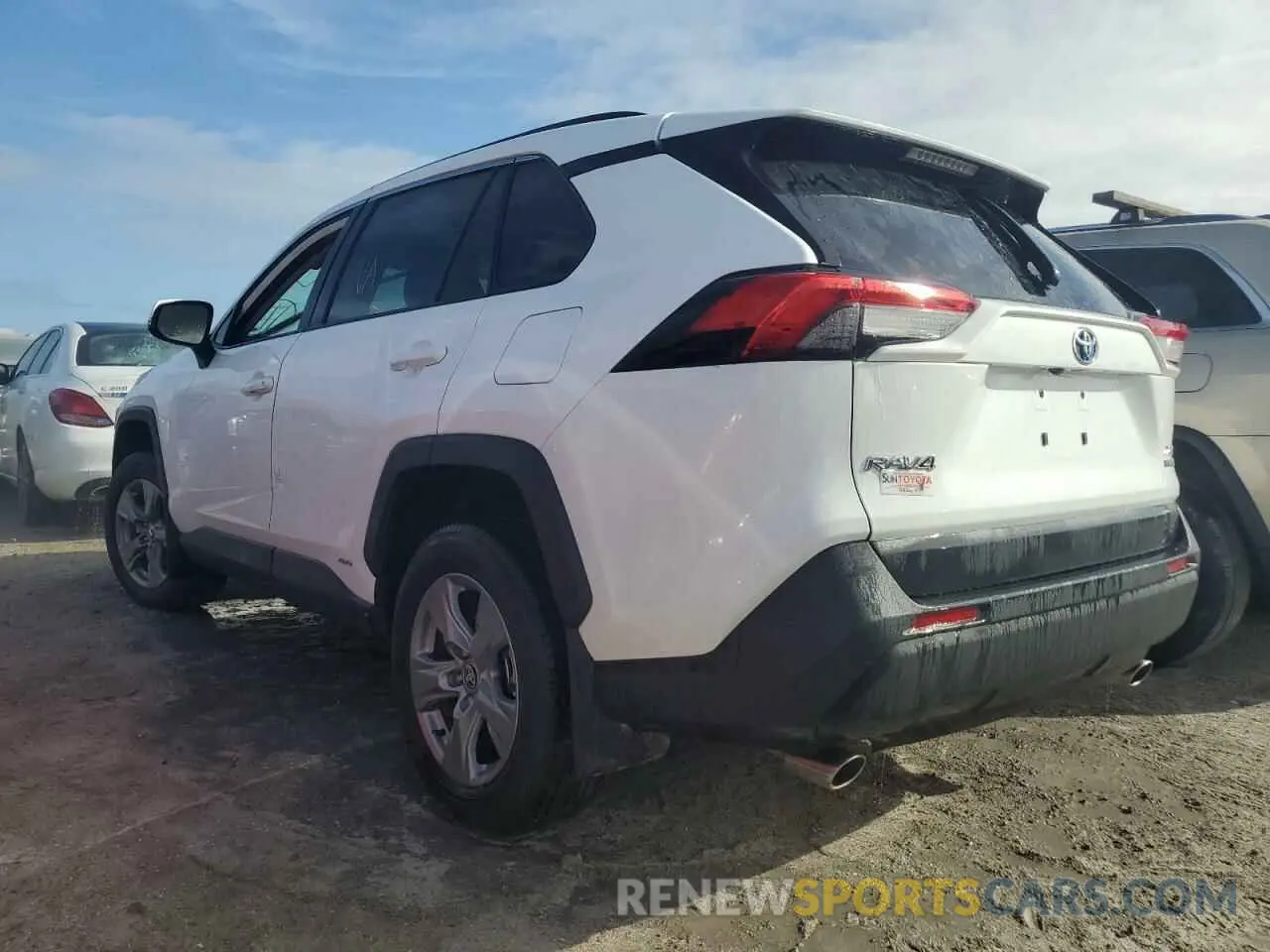 2 Photograph of a damaged car 4T3RWRFV4RU154829 TOYOTA RAV4 2024