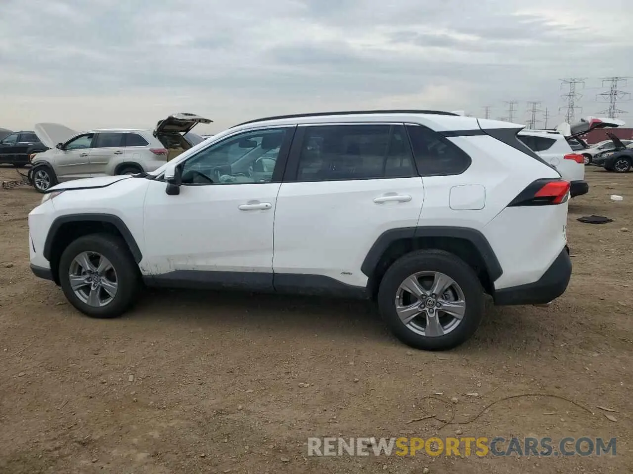 2 Photograph of a damaged car 4T3RWRFV5RU111004 TOYOTA RAV4 2024
