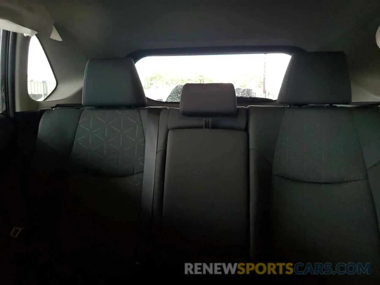 10 Photograph of a damaged car 4T3RWRFV5RU155505 TOYOTA RAV4 2024