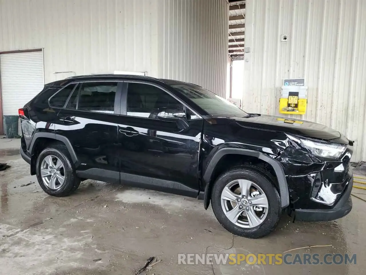 4 Photograph of a damaged car 4T3RWRFV5RU155505 TOYOTA RAV4 2024