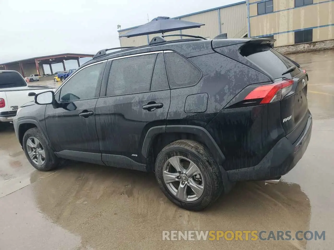 2 Photograph of a damaged car 4T3RWRFV6RU136736 TOYOTA RAV4 2024