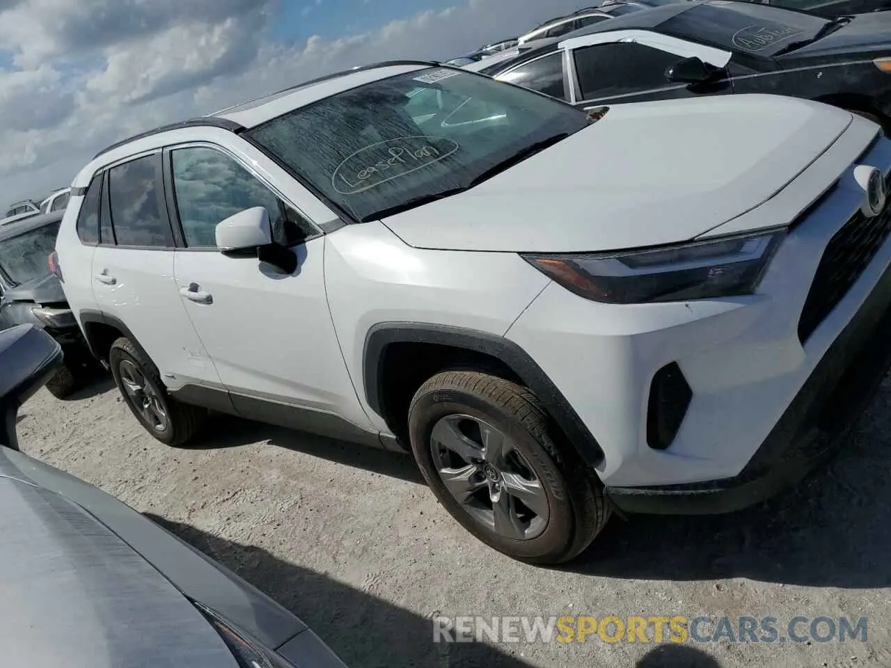 4 Photograph of a damaged car 4T3RWRFV6RU149728 TOYOTA RAV4 2024