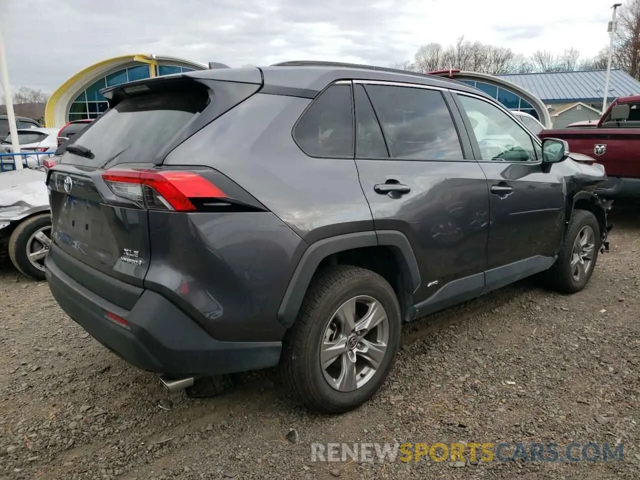3 Photograph of a damaged car 4T3RWRFV8RU126161 TOYOTA RAV4 2024