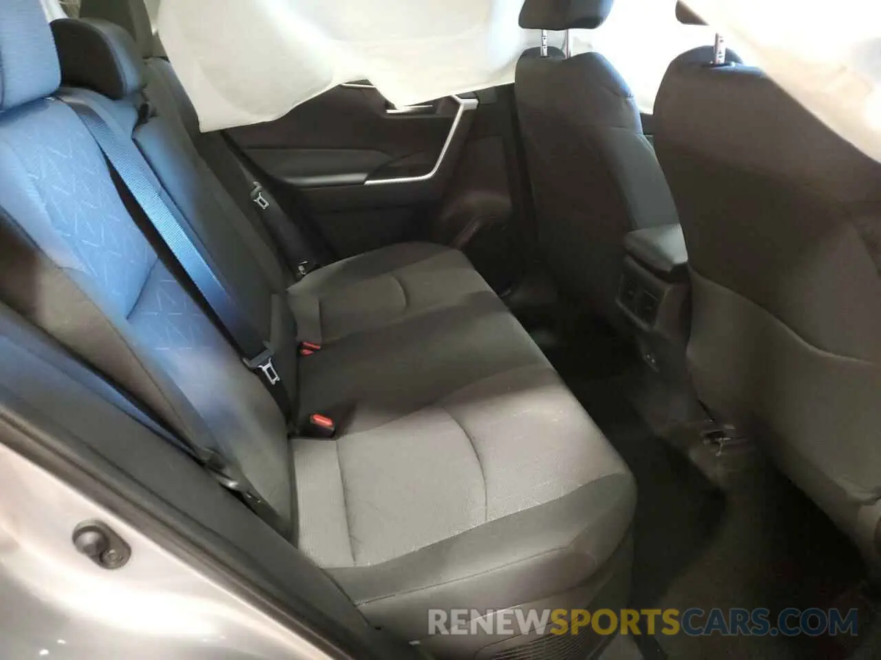 11 Photograph of a damaged car 4T3RWRFV8RU157670 TOYOTA RAV4 2024