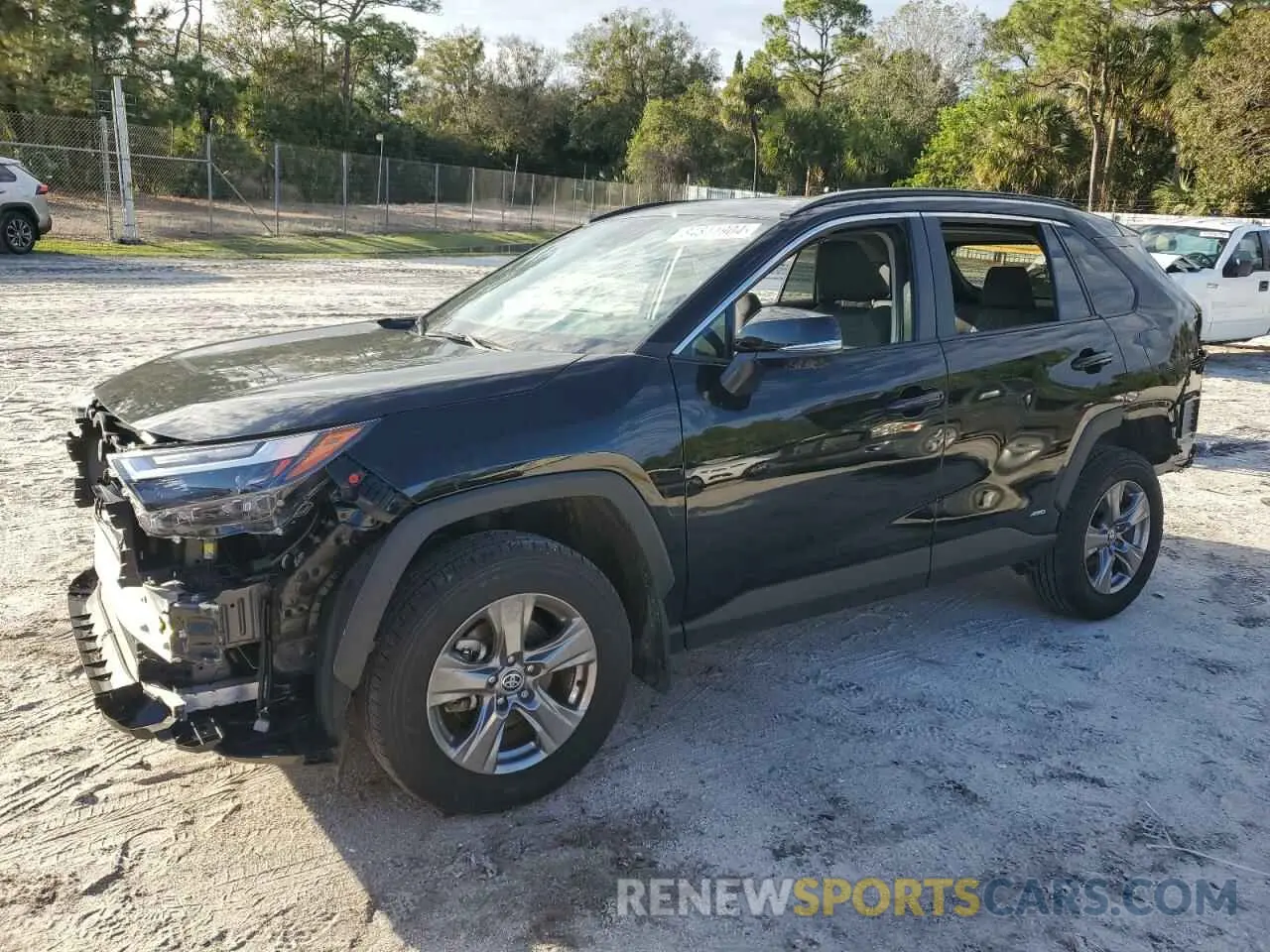 1 Photograph of a damaged car 4T3RWRFVXRU134522 TOYOTA RAV4 2024