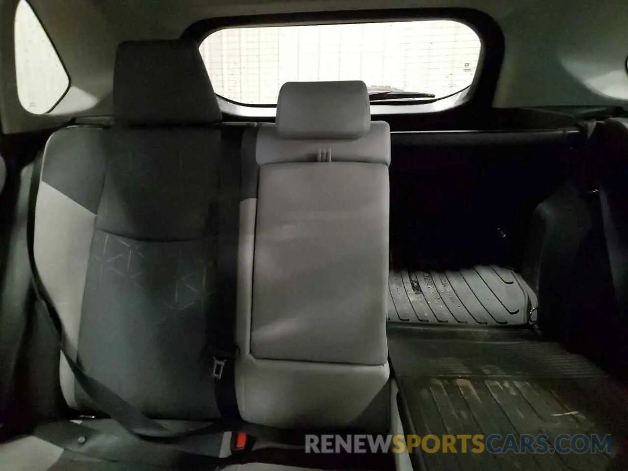 10 Photograph of a damaged car 4T3RWRFVXRU145858 TOYOTA RAV4 2024