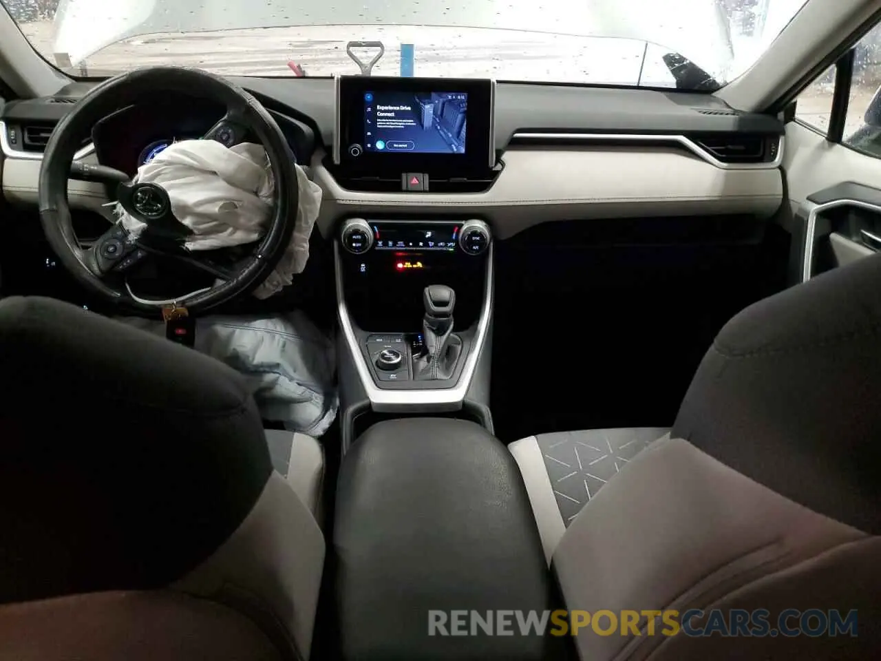 8 Photograph of a damaged car 4T3RWRFVXRU145858 TOYOTA RAV4 2024