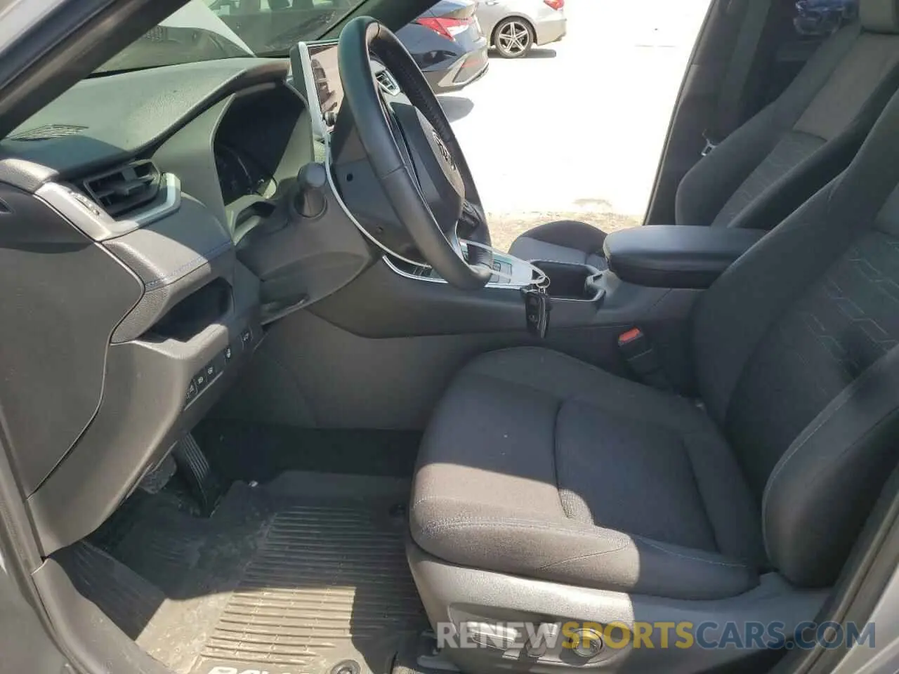 7 Photograph of a damaged car JTM16RFV2RD137098 TOYOTA RAV4 2024