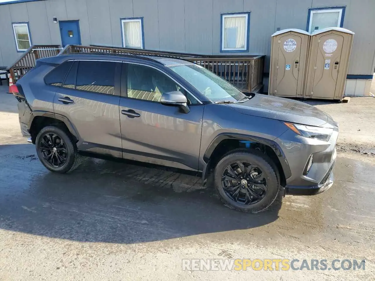 4 Photograph of a damaged car JTM16RFV8RD150504 TOYOTA RAV4 2024