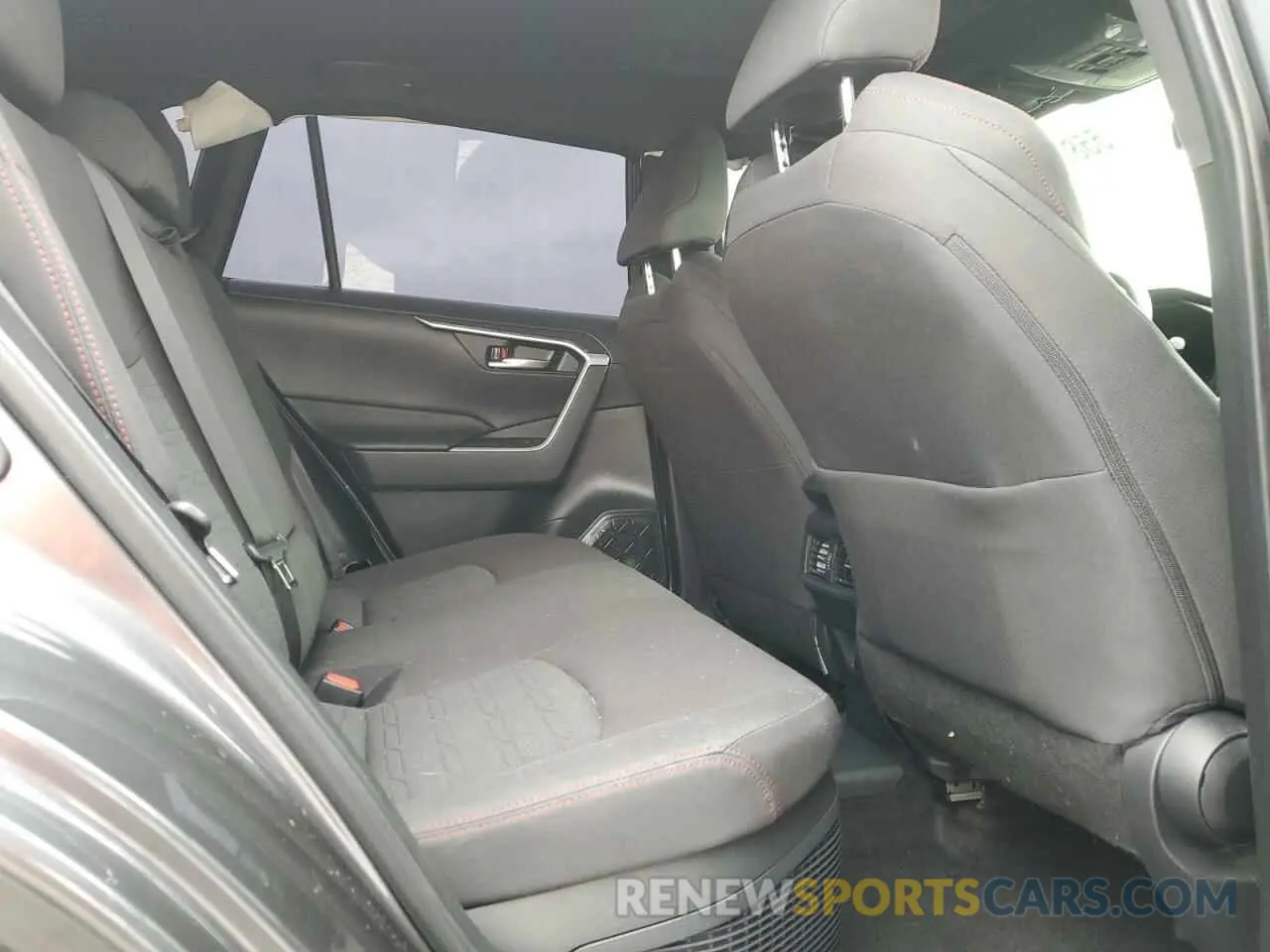 11 Photograph of a damaged car JTMAB3FV3RD176372 TOYOTA RAV4 2024