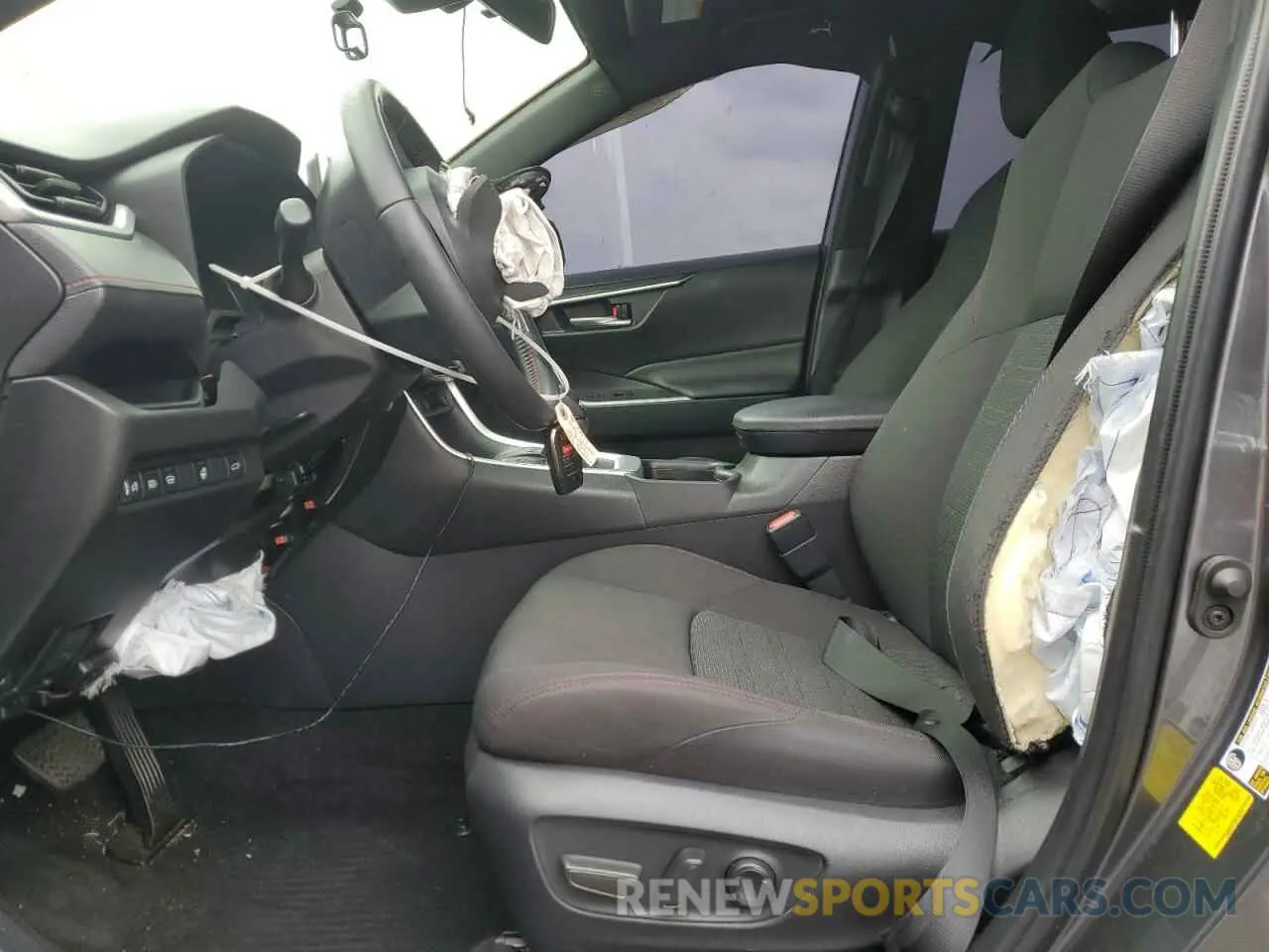7 Photograph of a damaged car JTMAB3FV3RD176372 TOYOTA RAV4 2024