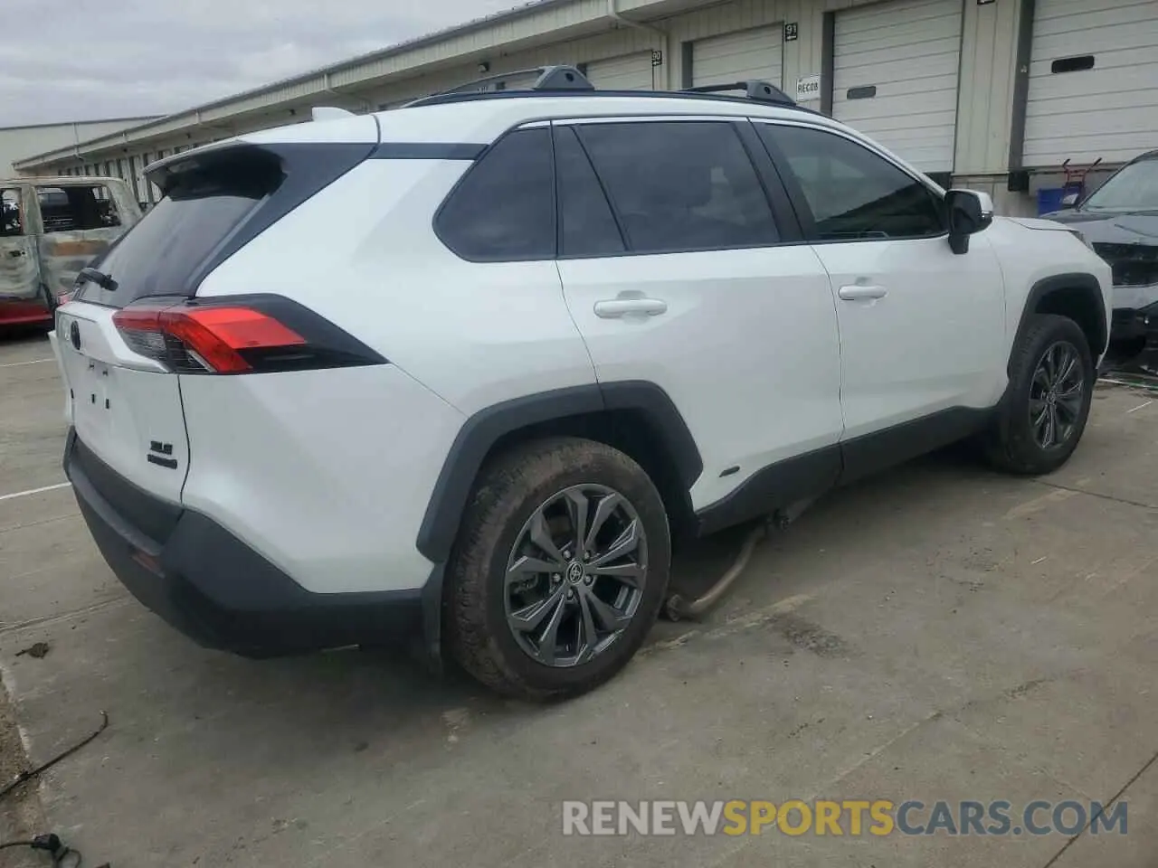 3 Photograph of a damaged car JTMB6RFV2RJ046614 TOYOTA RAV4 2024