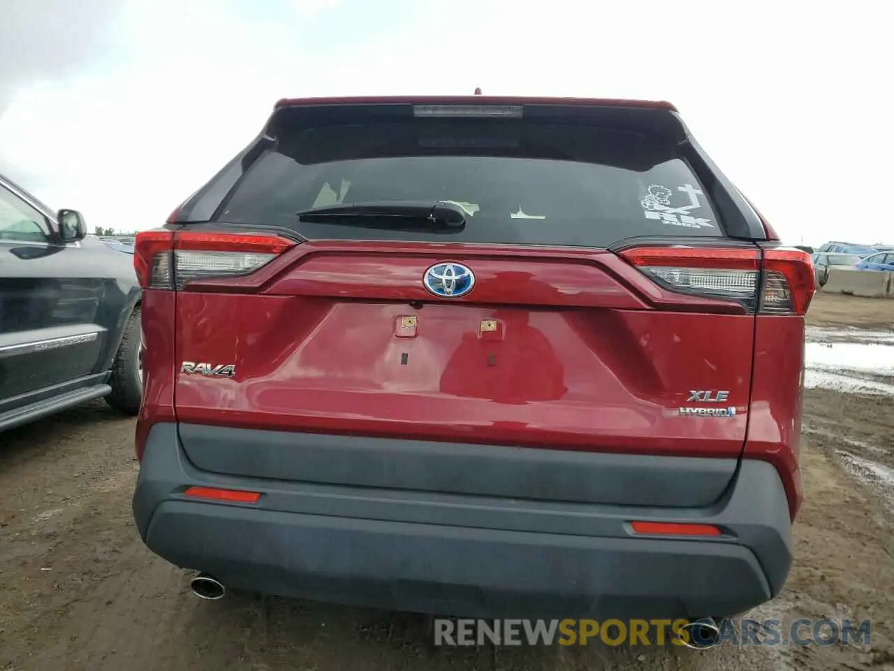 6 Photograph of a damaged car JTMB6RFV5RD127315 TOYOTA RAV4 2024