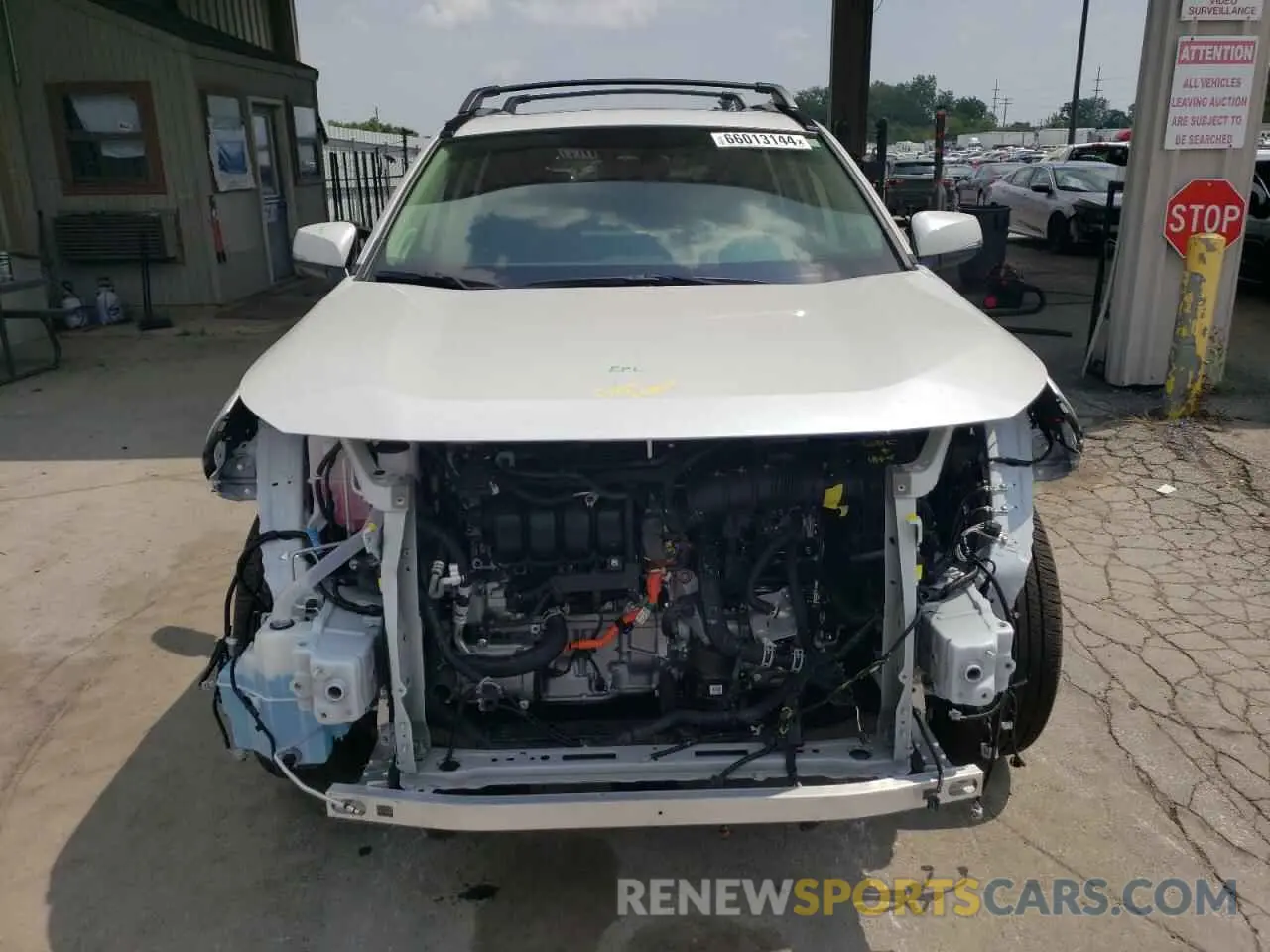 5 Photograph of a damaged car JTMB6RFV5RD558365 TOYOTA RAV4 2024