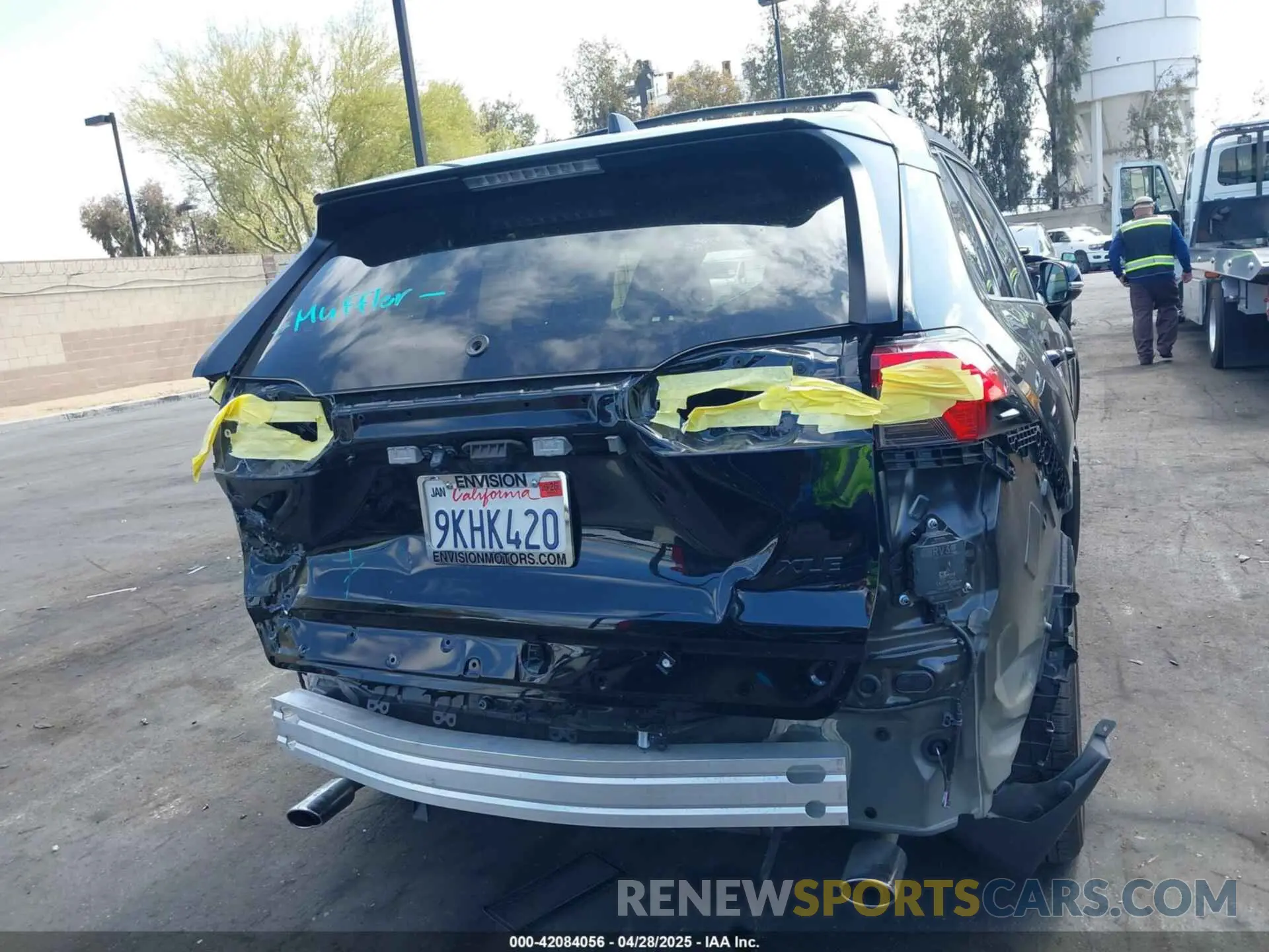 17 Photograph of a damaged car JTMC1RFV0RJ027160 TOYOTA RAV4 2024