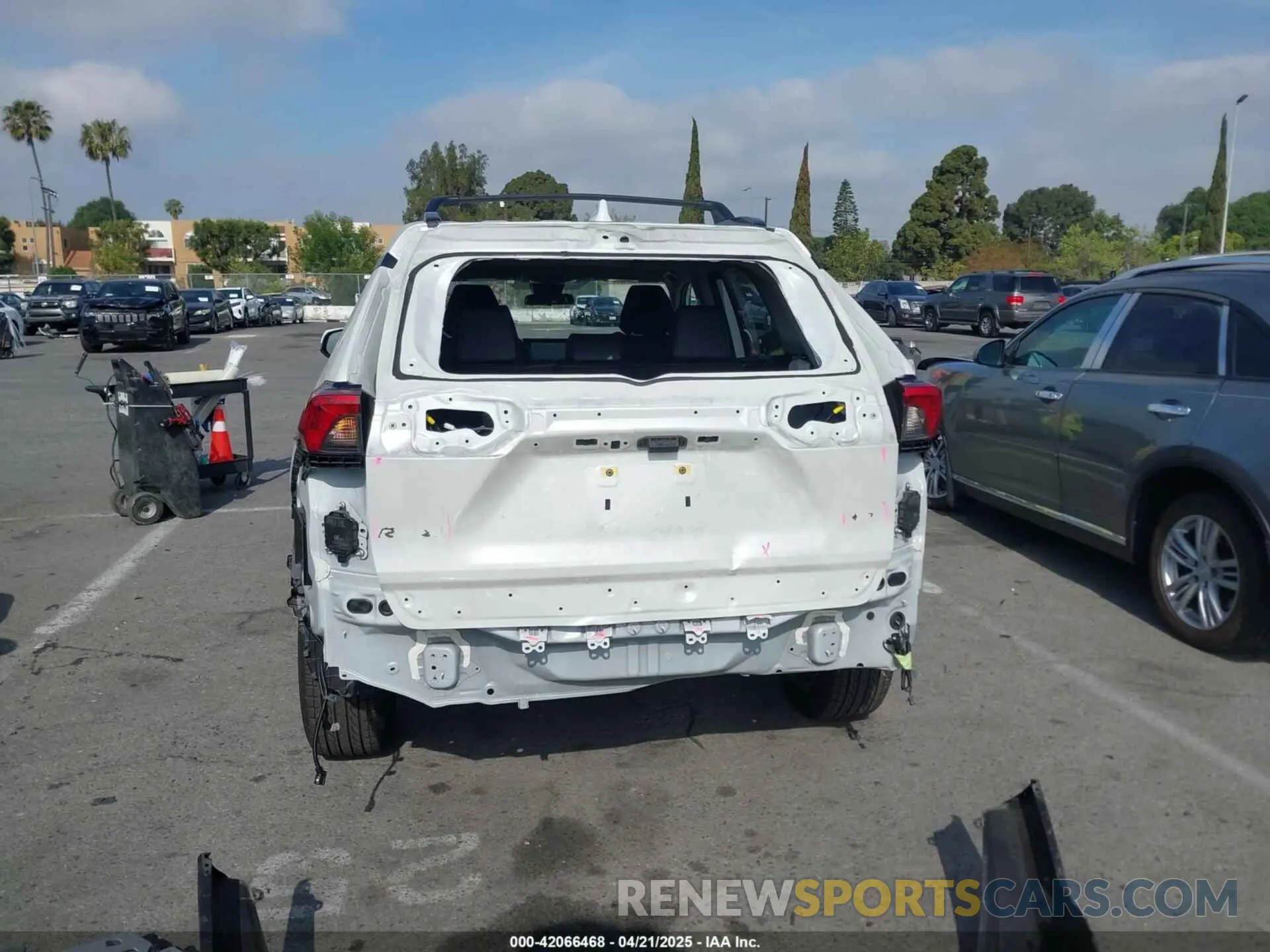 17 Photograph of a damaged car JTMC1RFV9RJ030848 TOYOTA RAV4 2024