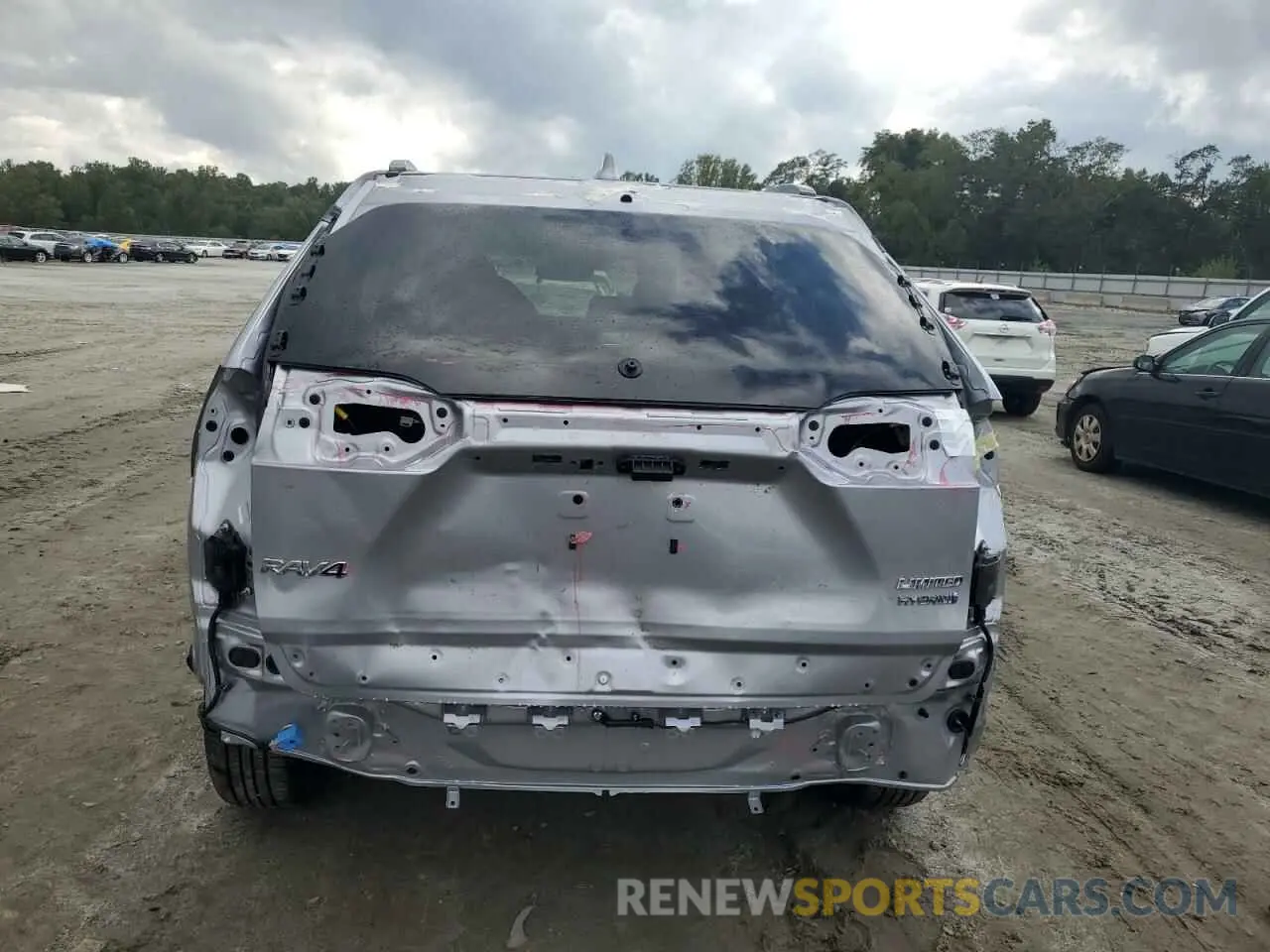 6 Photograph of a damaged car JTMD6RFV4RD138590 TOYOTA RAV4 2024