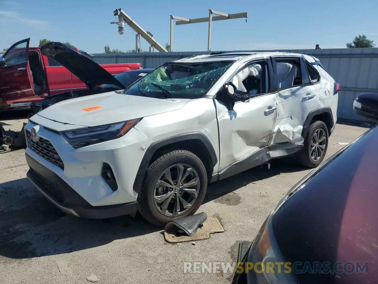 1 Photograph of a damaged car JTMD6RFV5RJ043604 TOYOTA RAV4 2024