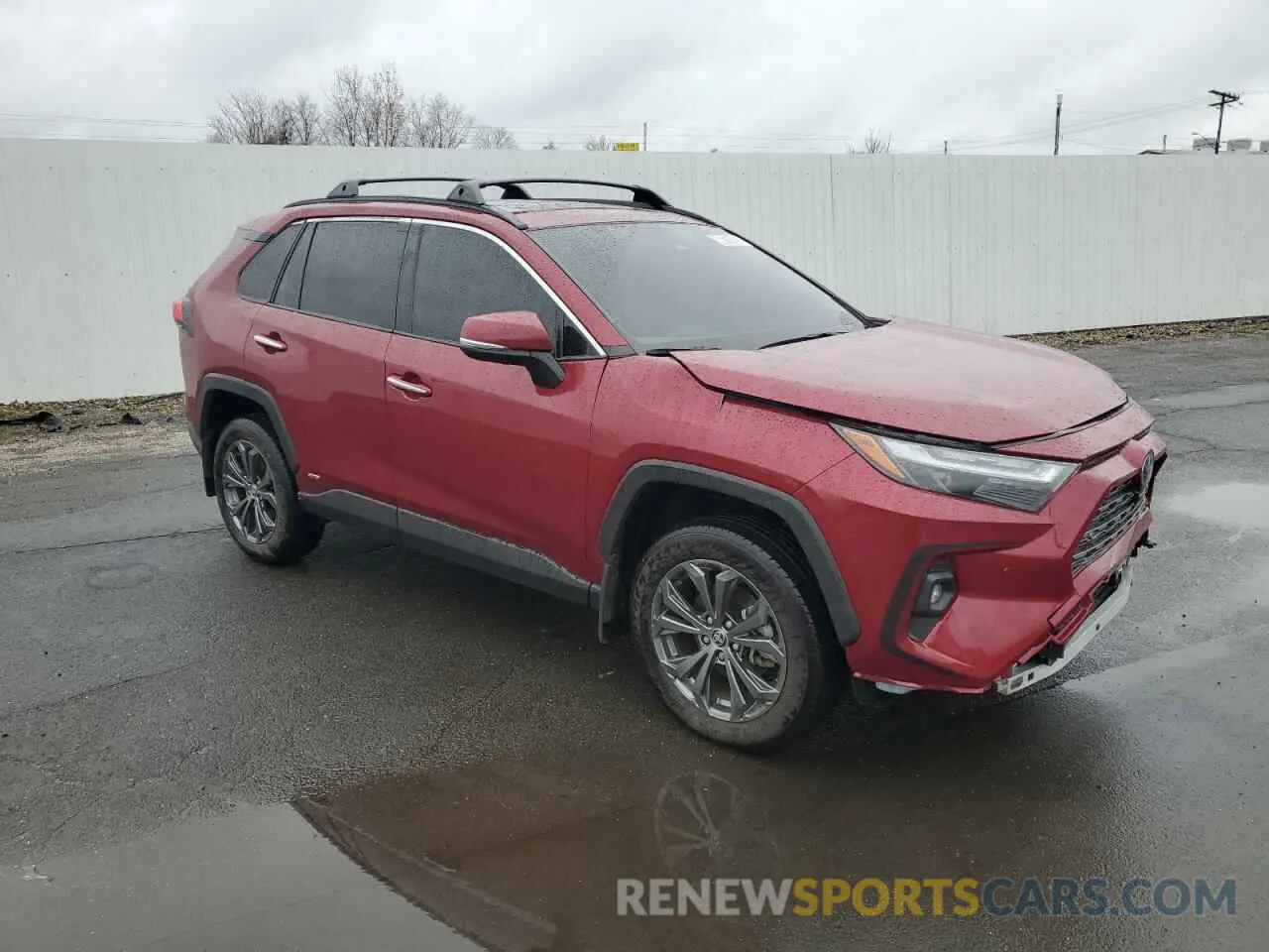 4 Photograph of a damaged car JTMD6RFV7RD127986 TOYOTA RAV4 2024
