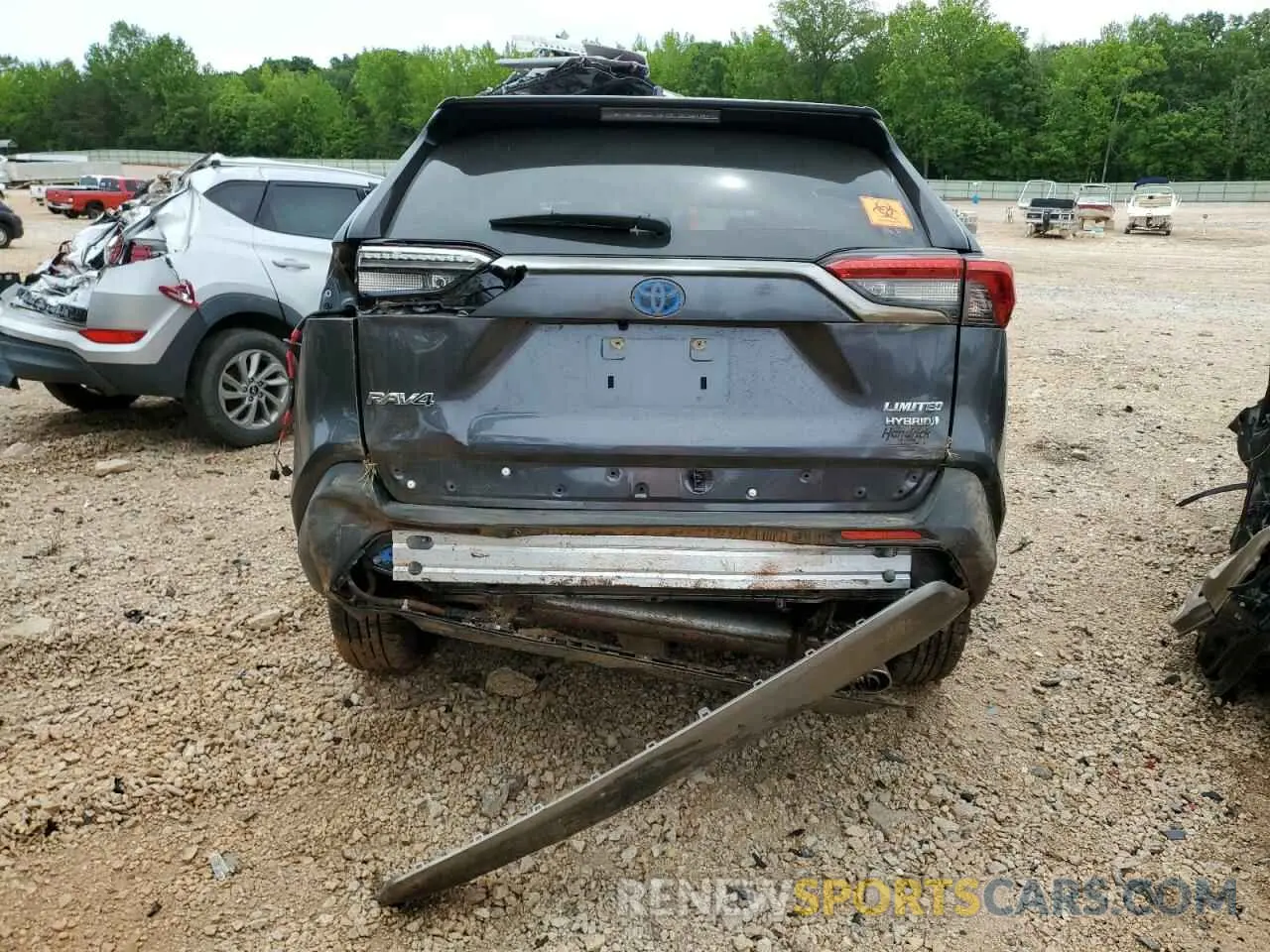 6 Photograph of a damaged car JTMD6RFV7RD146599 TOYOTA RAV4 2024