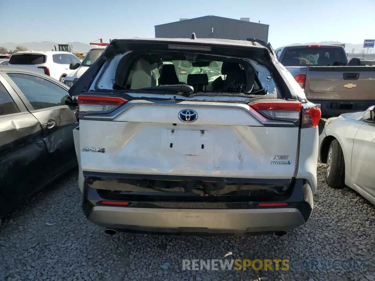 6 Photograph of a damaged car JTME6RFV1RD559381 TOYOTA RAV4 2024
