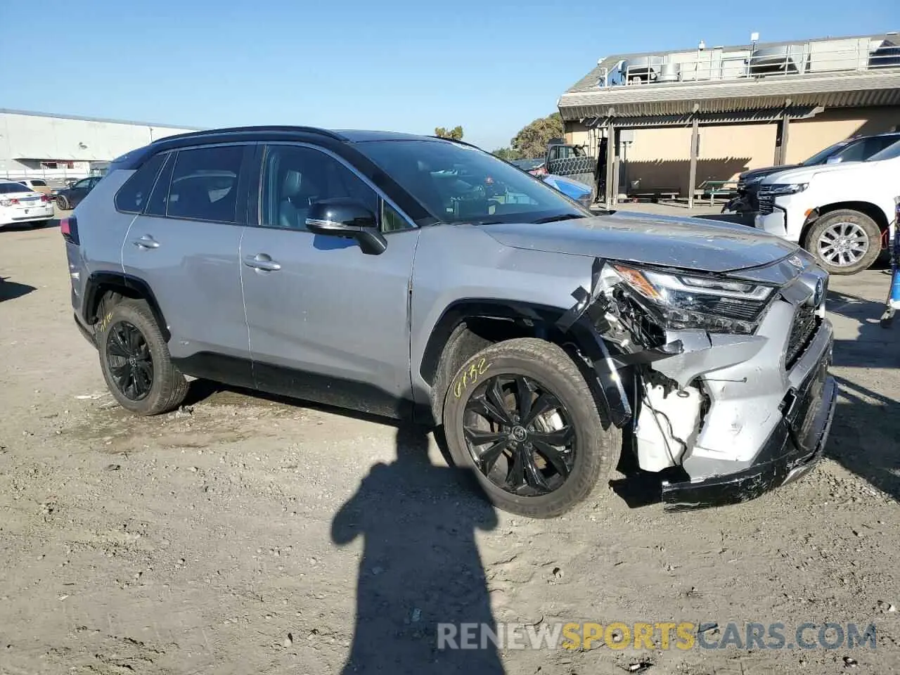 4 Photograph of a damaged car JTME6RFV2RD550947 TOYOTA RAV4 2024