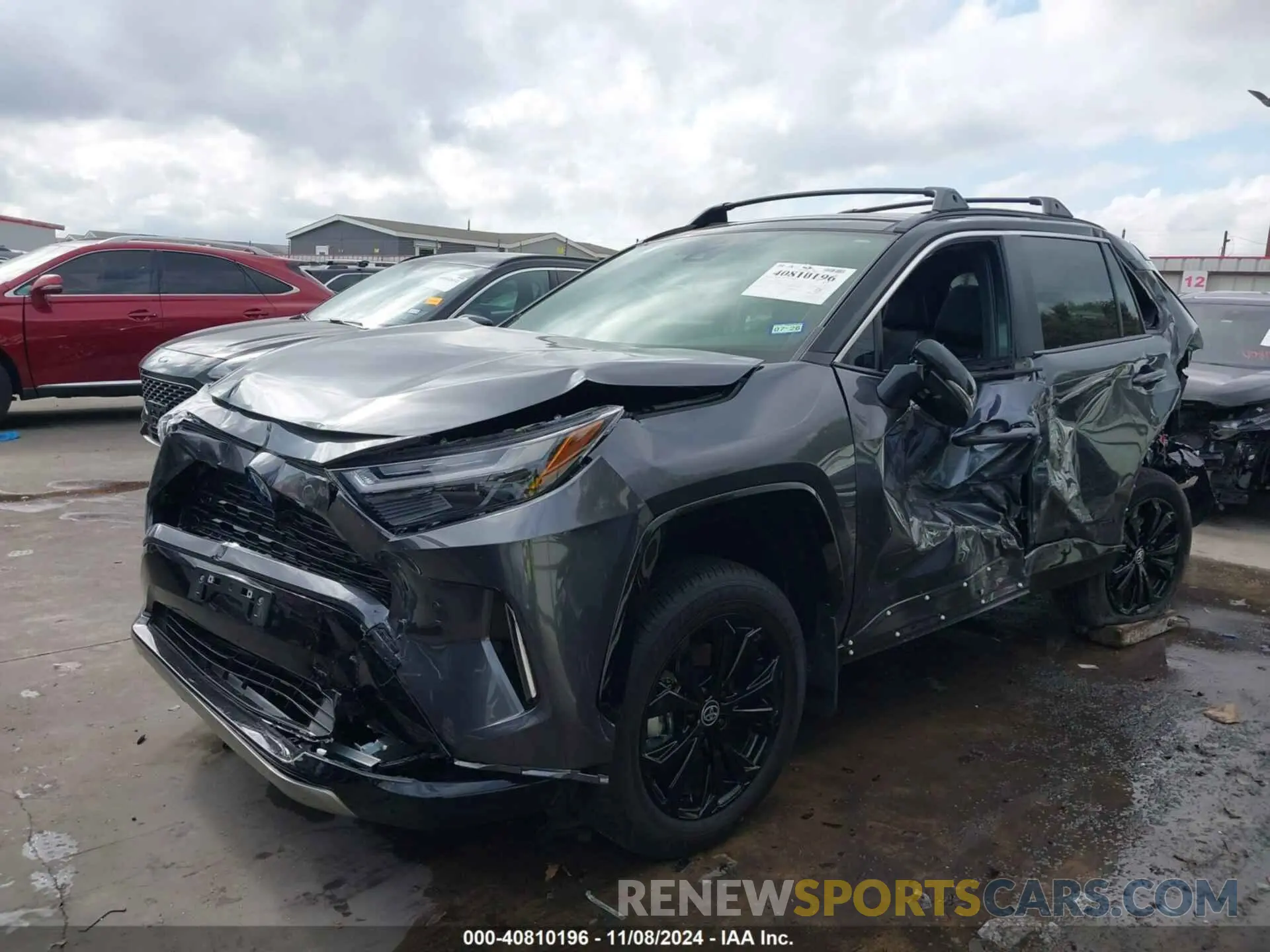 17 Photograph of a damaged car JTME6RFV2RD562192 TOYOTA RAV4 2024