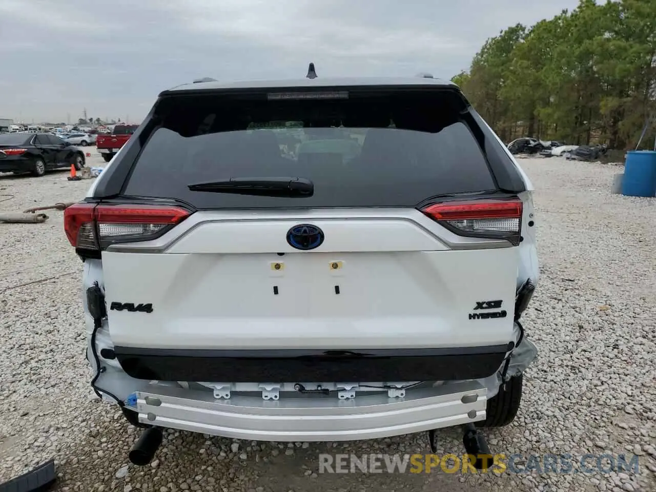 6 Photograph of a damaged car JTME6RFV2RJ063958 TOYOTA RAV4 2024