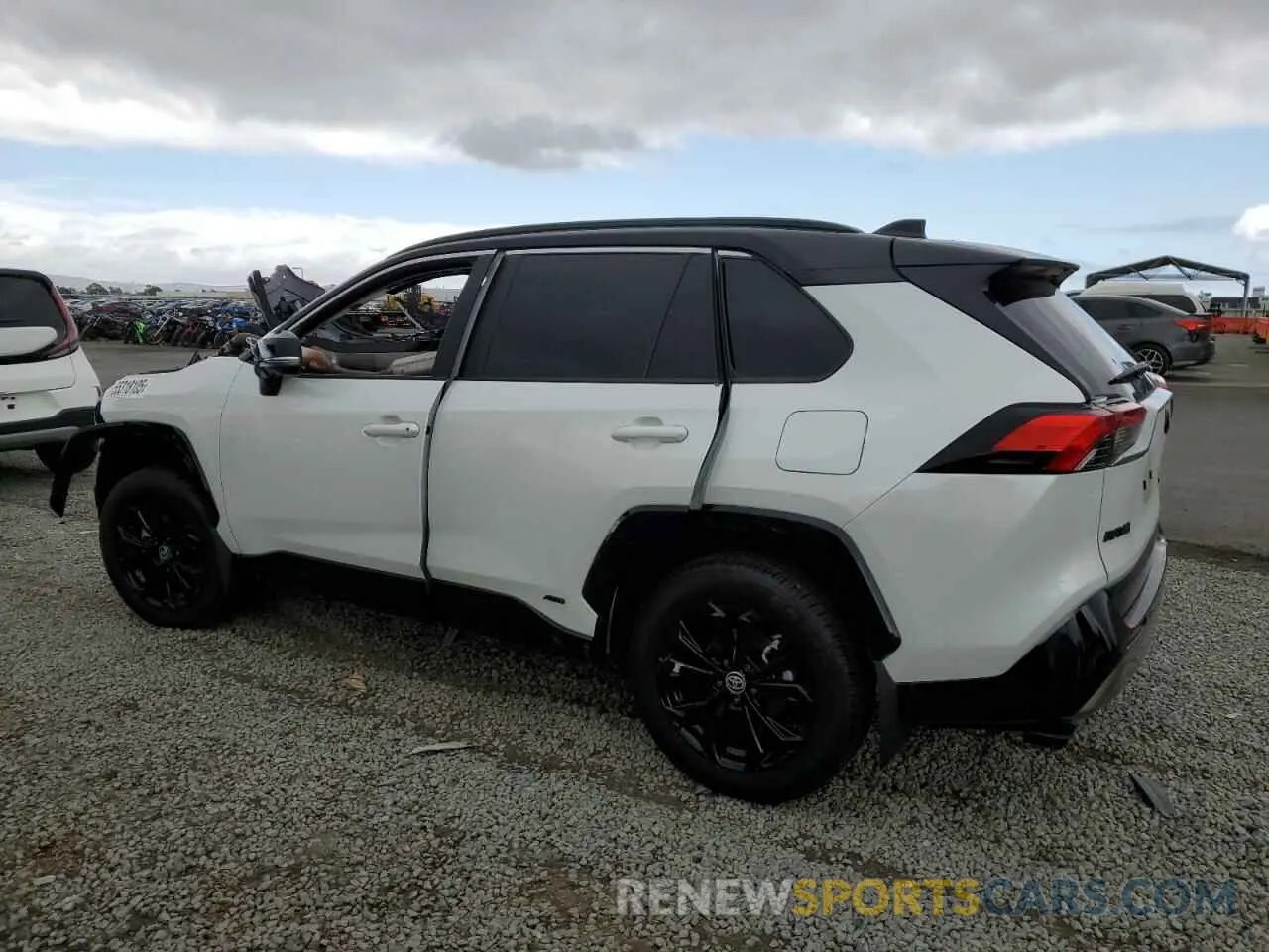 2 Photograph of a damaged car JTME6RFV4RJ060365 TOYOTA RAV4 2024