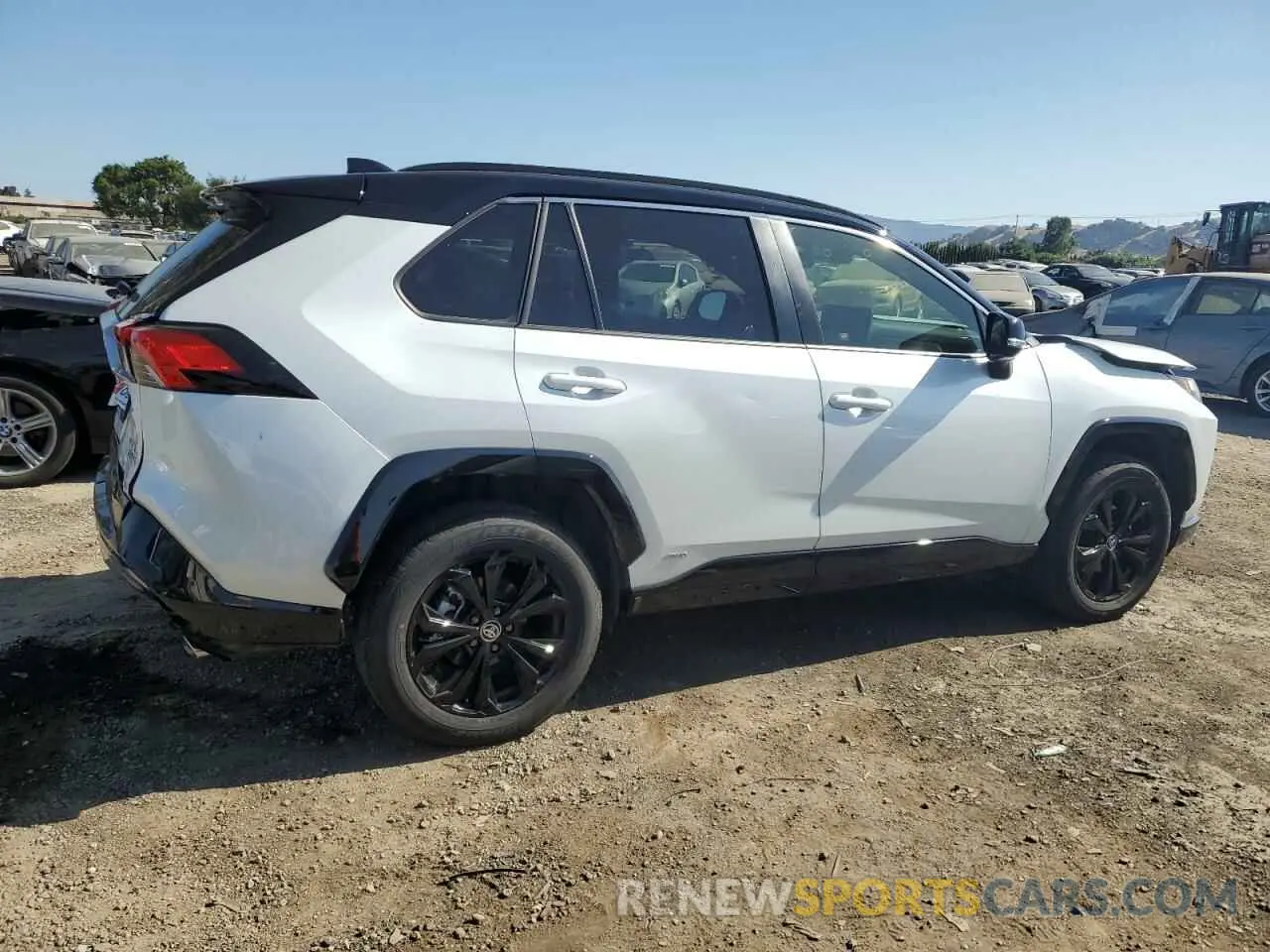 3 Photograph of a damaged car JTME6RFV5RD552028 TOYOTA RAV4 2024