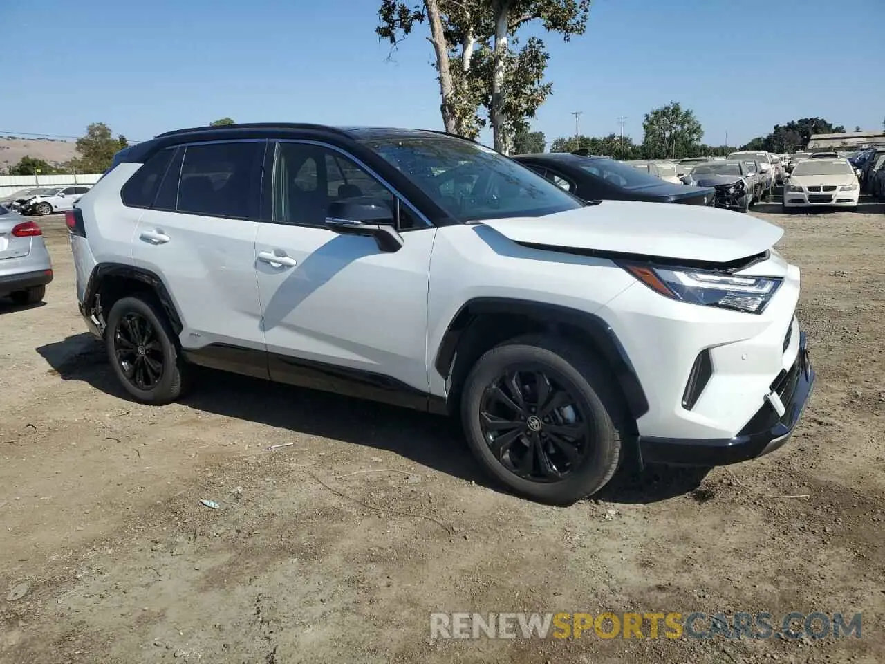 4 Photograph of a damaged car JTME6RFV5RD552028 TOYOTA RAV4 2024