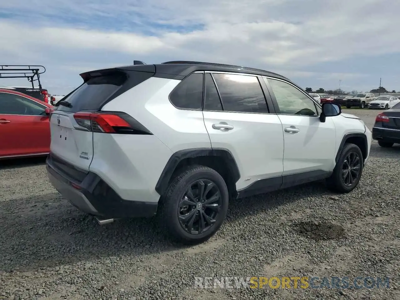 3 Photograph of a damaged car JTME6RFV5RD558718 TOYOTA RAV4 2024