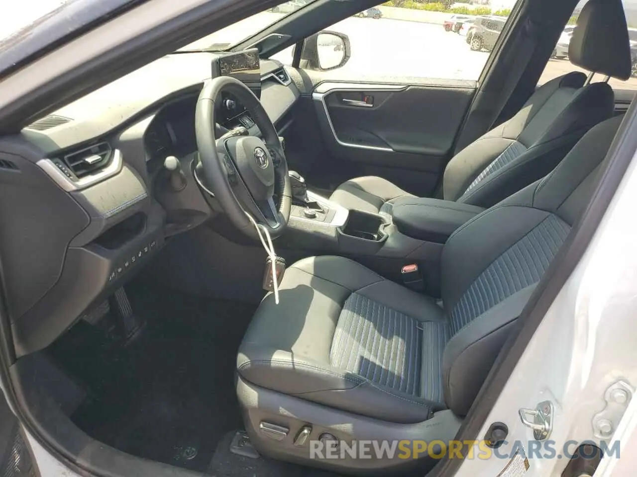7 Photograph of a damaged car JTME6RFV5RD566897 TOYOTA RAV4 2024