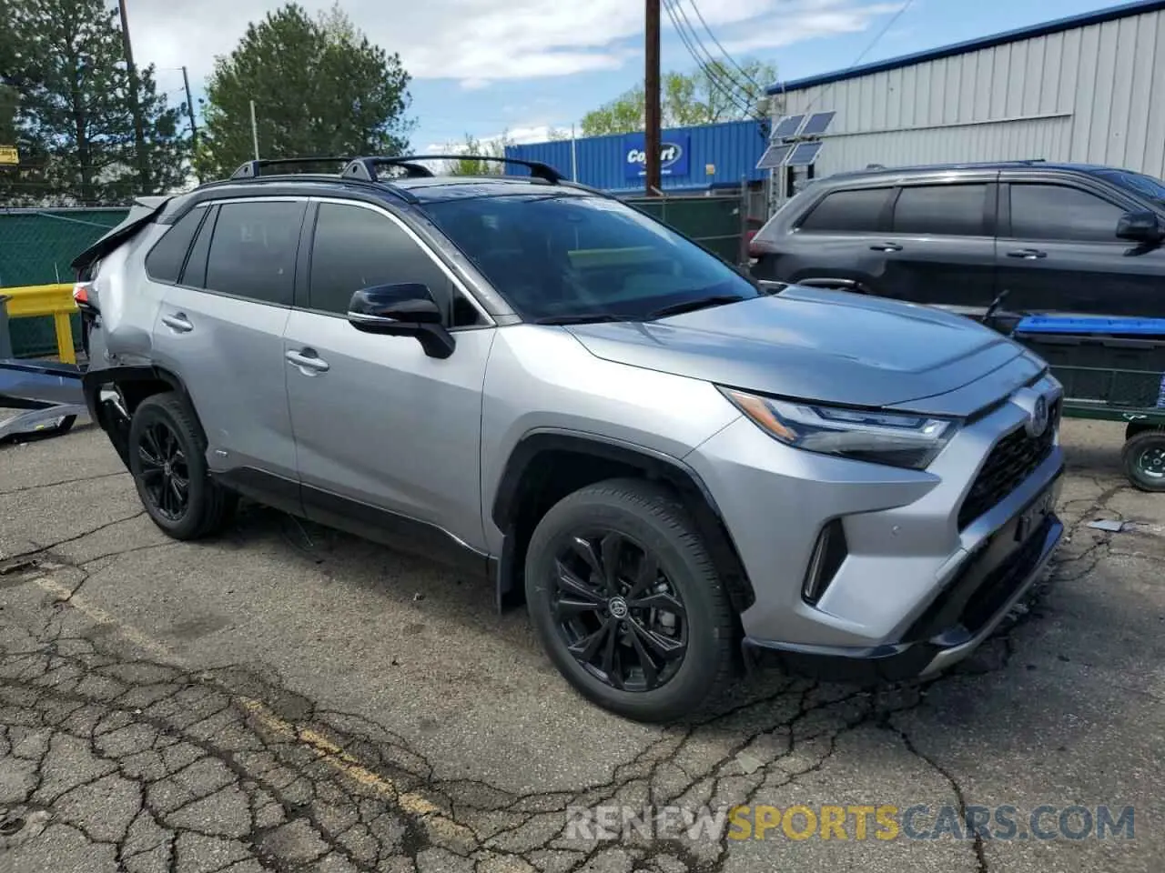 4 Photograph of a damaged car JTME6RFV6RD557027 TOYOTA RAV4 2024