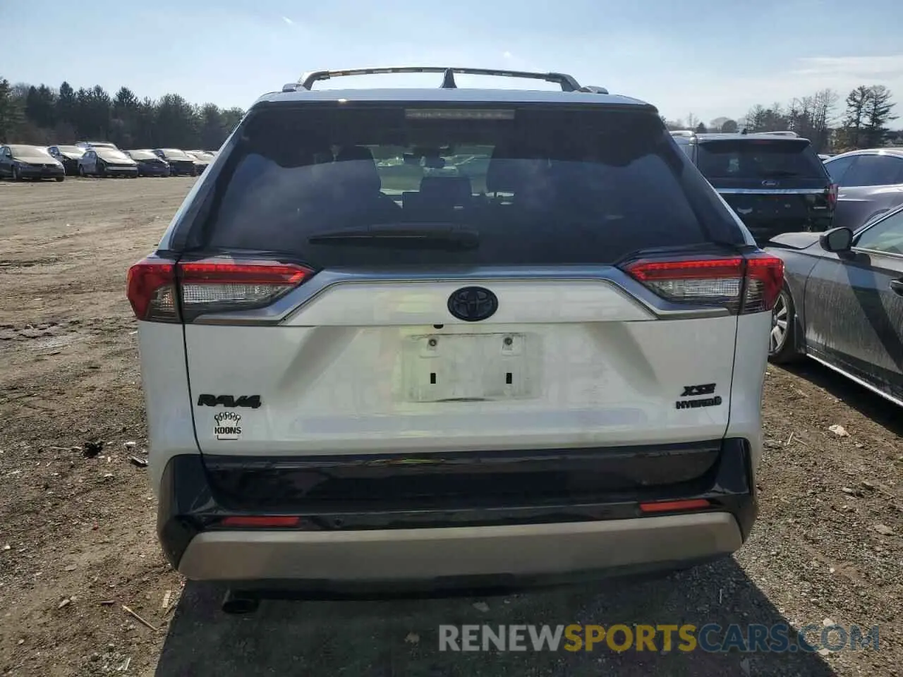 6 Photograph of a damaged car JTME6RFV7RD553441 TOYOTA RAV4 2024