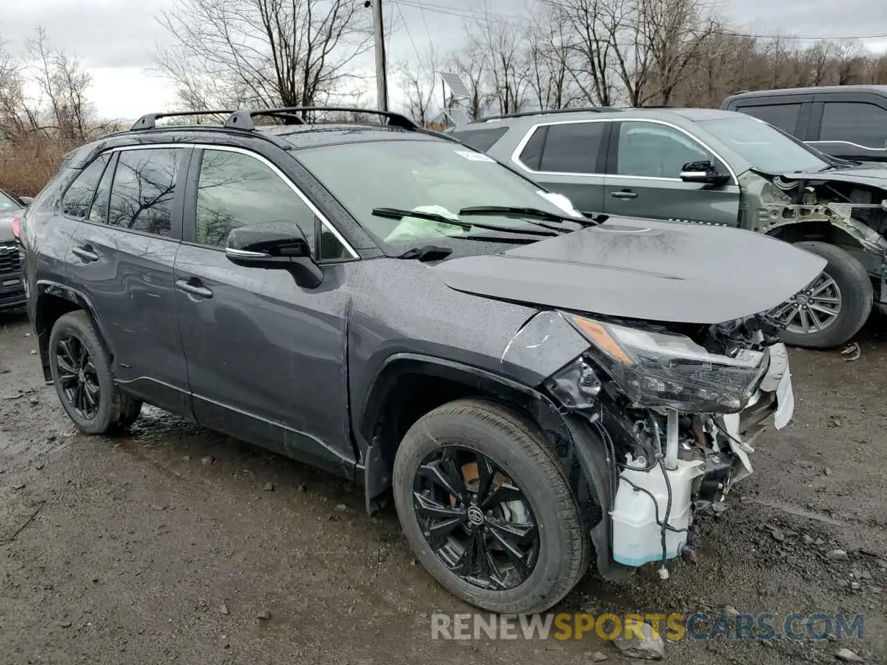 4 Photograph of a damaged car JTME6RFV7RJ059209 TOYOTA RAV4 2024