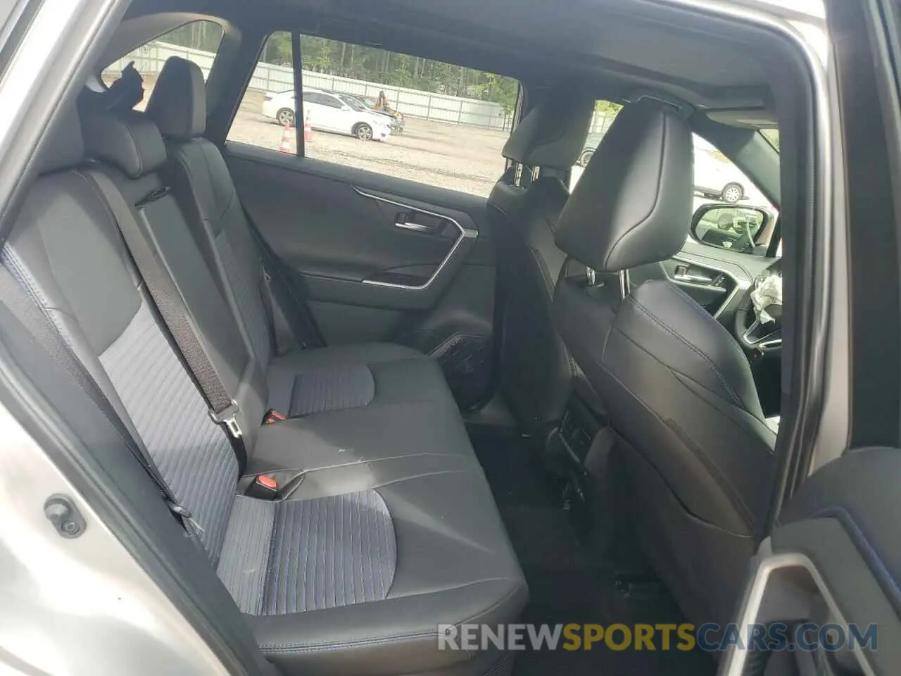 11 Photograph of a damaged car JTME6RFVXRD559587 TOYOTA RAV4 2024