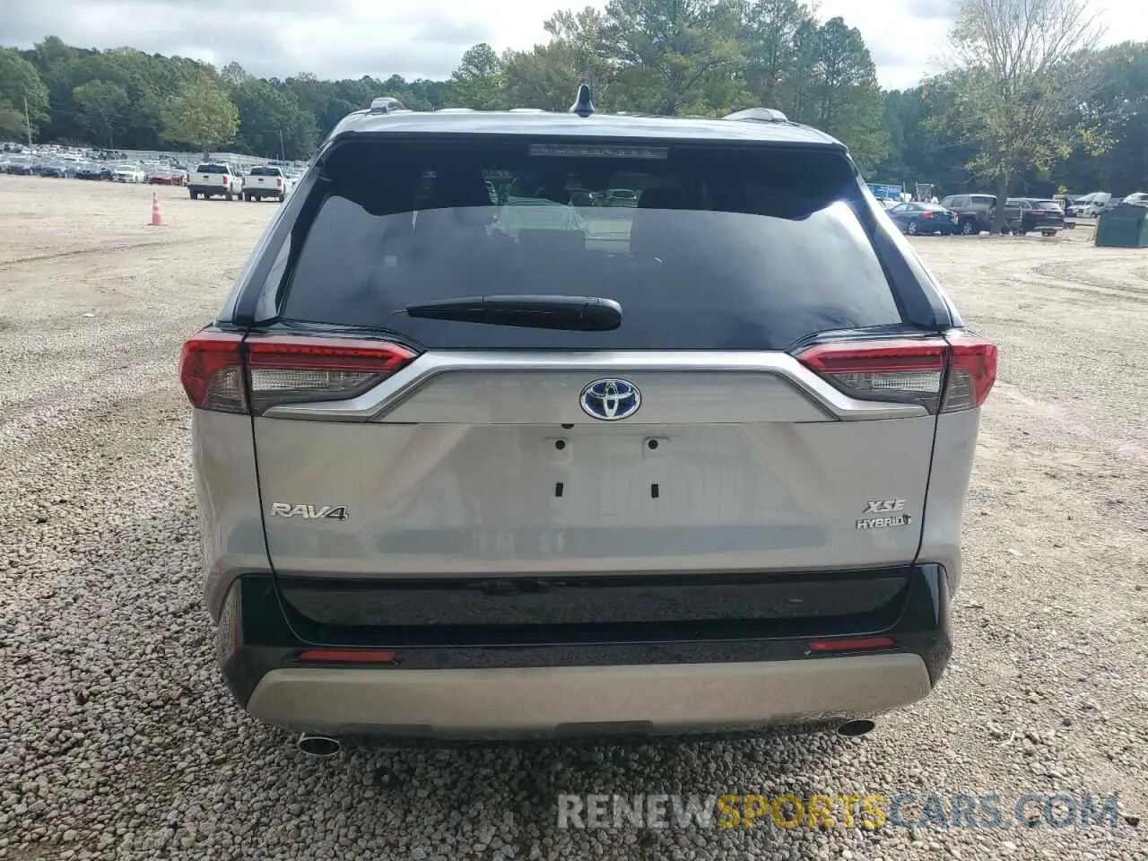 6 Photograph of a damaged car JTME6RFVXRD559587 TOYOTA RAV4 2024
