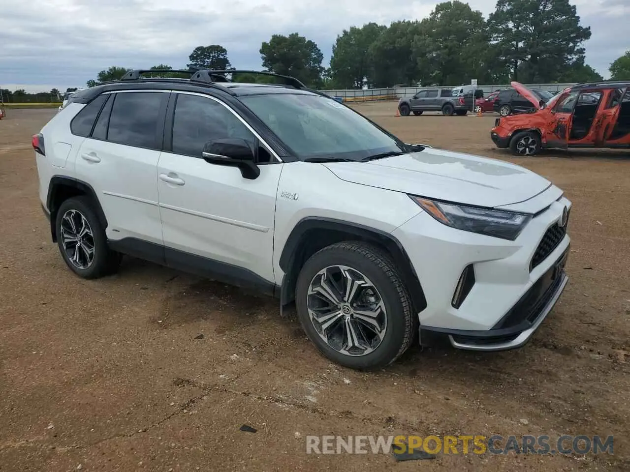 4 Photograph of a damaged car JTMEB3FV3RD230299 TOYOTA RAV4 2024