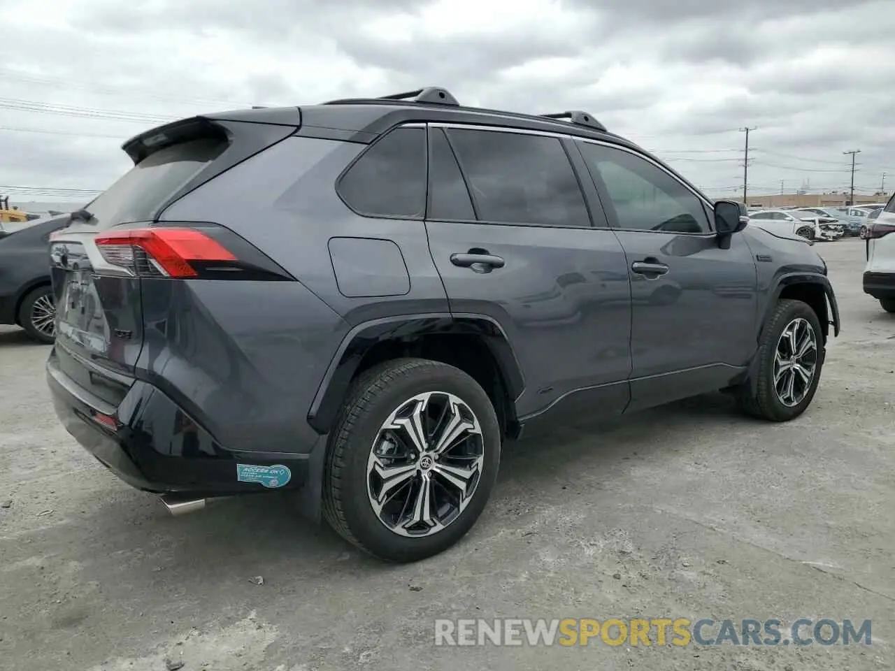 3 Photograph of a damaged car JTMEB3FV6RD177081 TOYOTA RAV4 2024