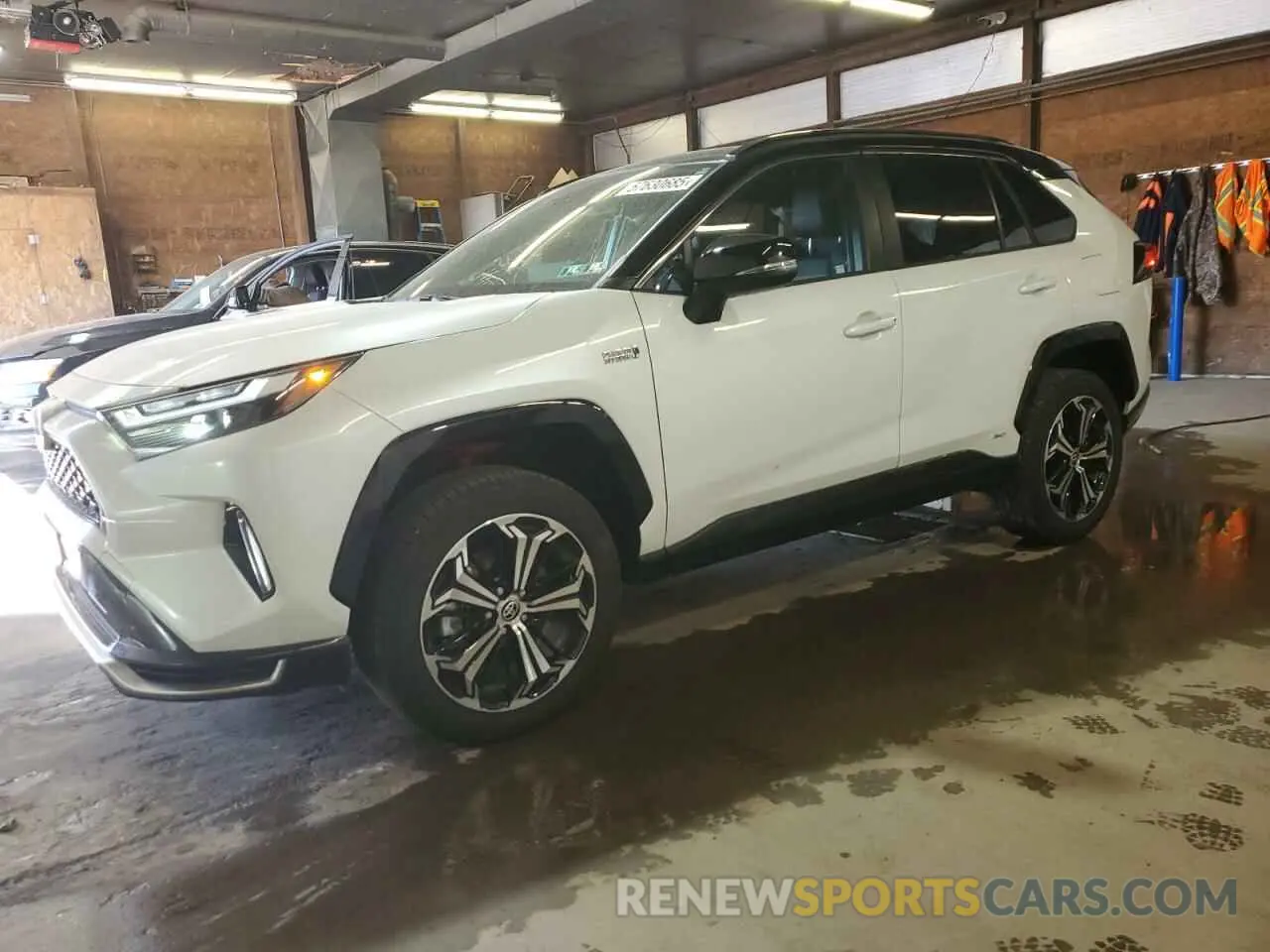 1 Photograph of a damaged car JTMEB3FV7RD212694 TOYOTA RAV4 2024