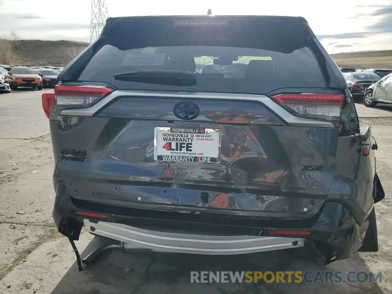 6 Photograph of a damaged car JTMFB3FV0RD232497 TOYOTA RAV4 2024