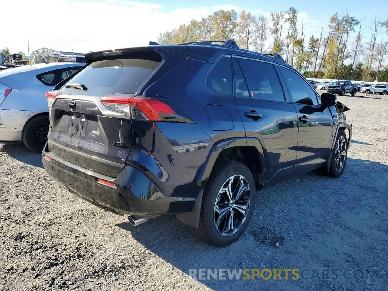 3 Photograph of a damaged car JTMFB3FV7RD198039 TOYOTA RAV4 2024