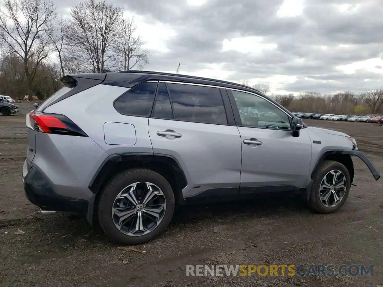 3 Photograph of a damaged car JTMFB3FVXRD184474 TOYOTA RAV4 2024