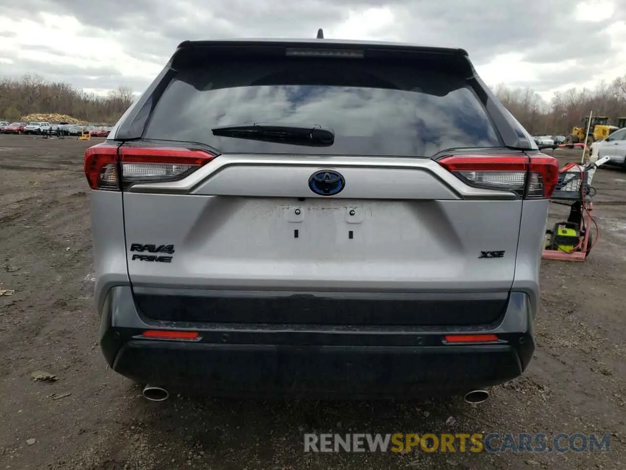 6 Photograph of a damaged car JTMFB3FVXRD184474 TOYOTA RAV4 2024