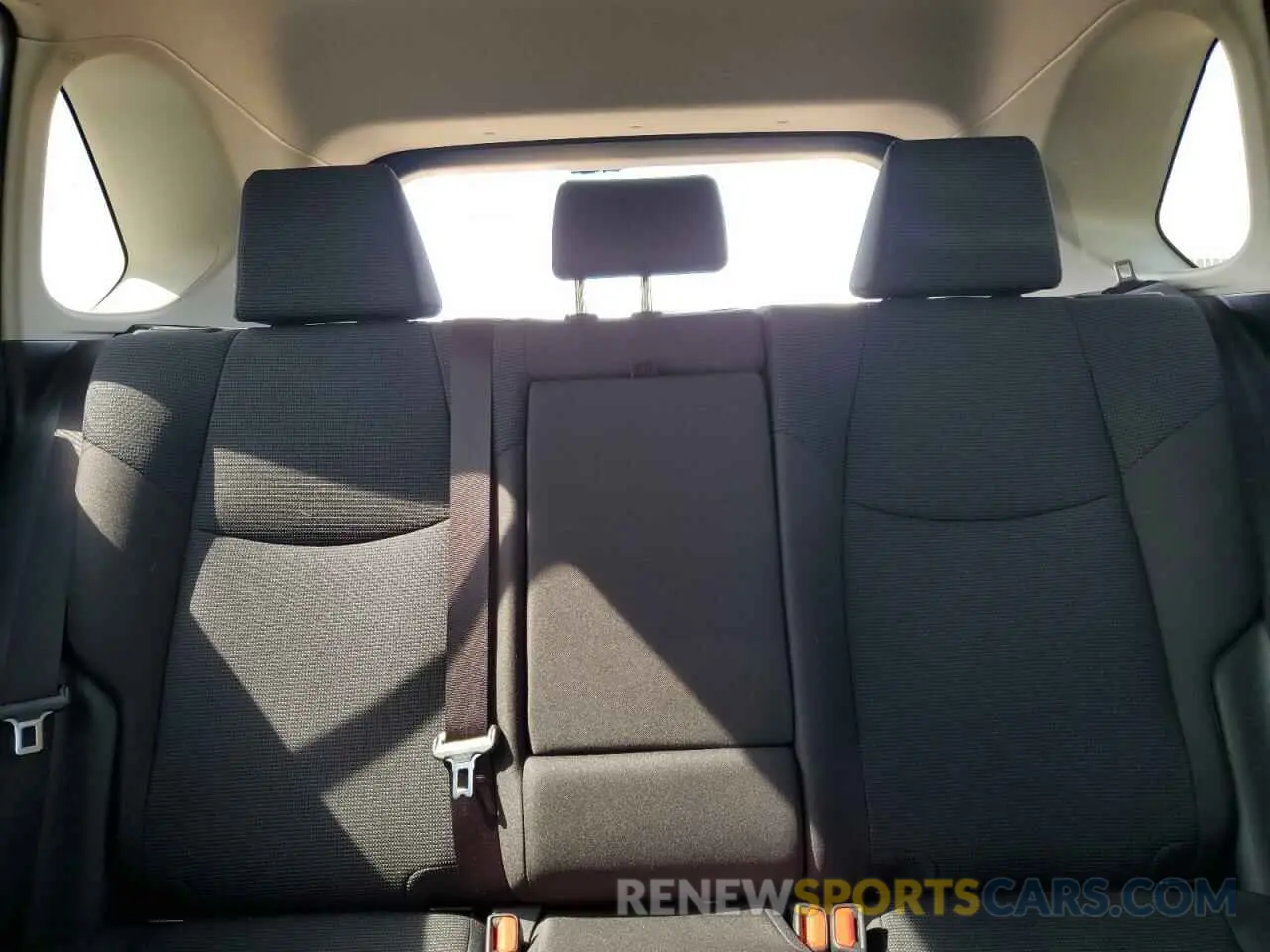 10 Photograph of a damaged car JTMMWRFV7RD240661 TOYOTA RAV4 2024